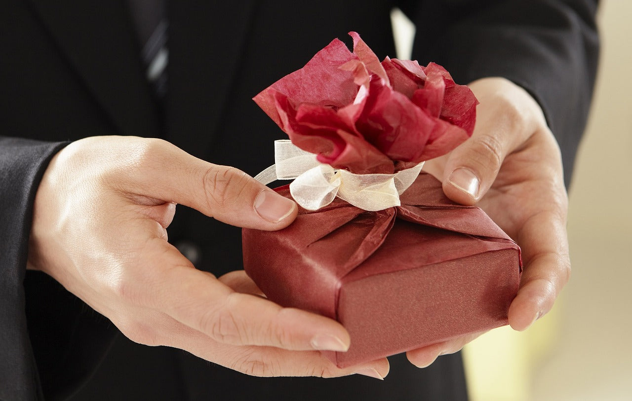 The Perfect Personalized Gifts for Hobby Enthusiasts