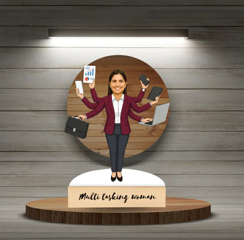 custom lady wooden caricature on a engraved wooden base