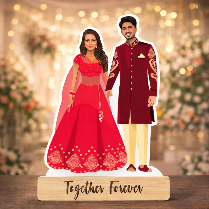 Personalized couple caricature with custom text on wooden base, romantic home decor gift for anniversary, wedding, or Valentine’s Day