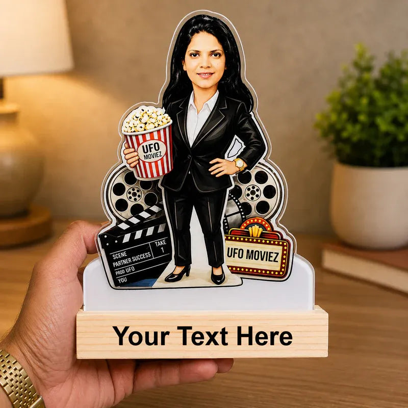 Personalized movie-themed decorative figure with customizable text on a wooden base.
